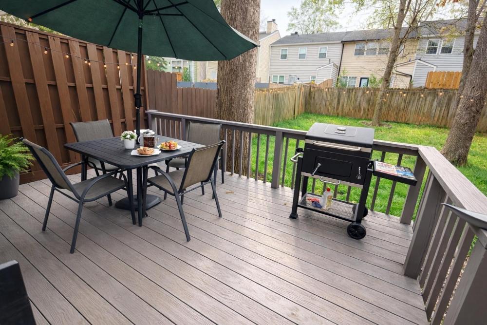 Cozy home with BBQ -5 min Braves